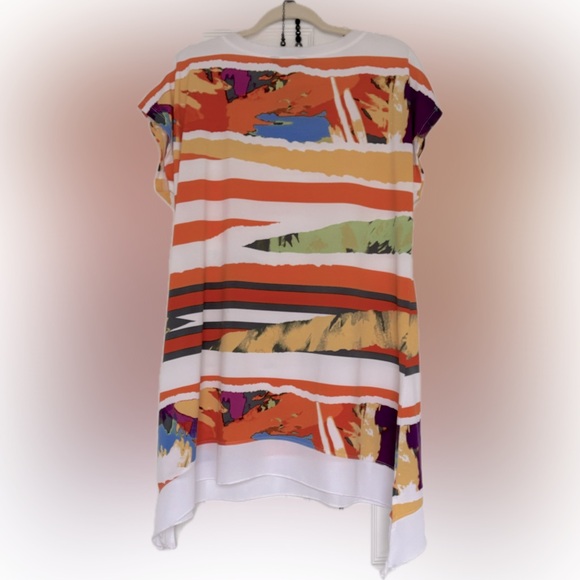 Gorgeous Multiples top! - Picture 3 of 13